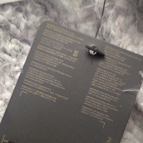 FOREVER 21 WOMEN'S WINTER ❄️ ❄️ ❄️ ❄️ ❄️ ❄️ ❄️ ❄️ ❄️ ❄️ ❄️ ❄️ SOFT GRAY 🧣🧣🧣🧣 - Picture 7 of 9